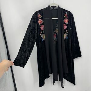 Andree by Unit Open Cardigan Womens M Crushed Velvet black Floral Embroidered